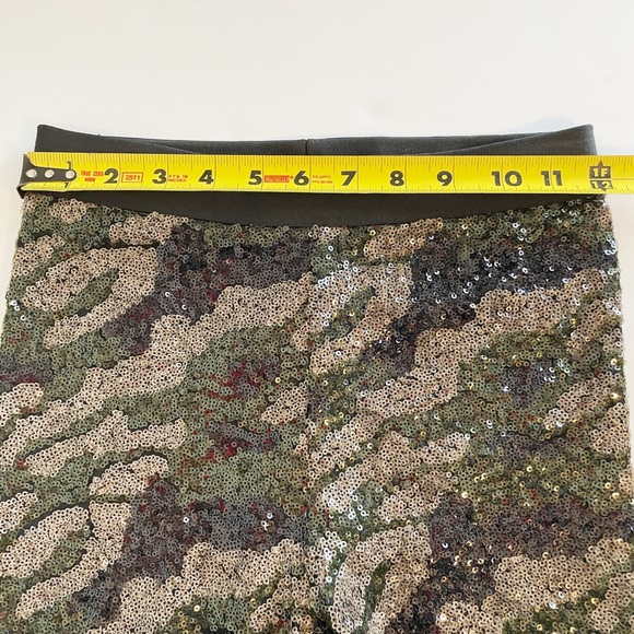 BCBGMaxAzria Black Sequin Leggings Size XXS - Picture 7 of 8